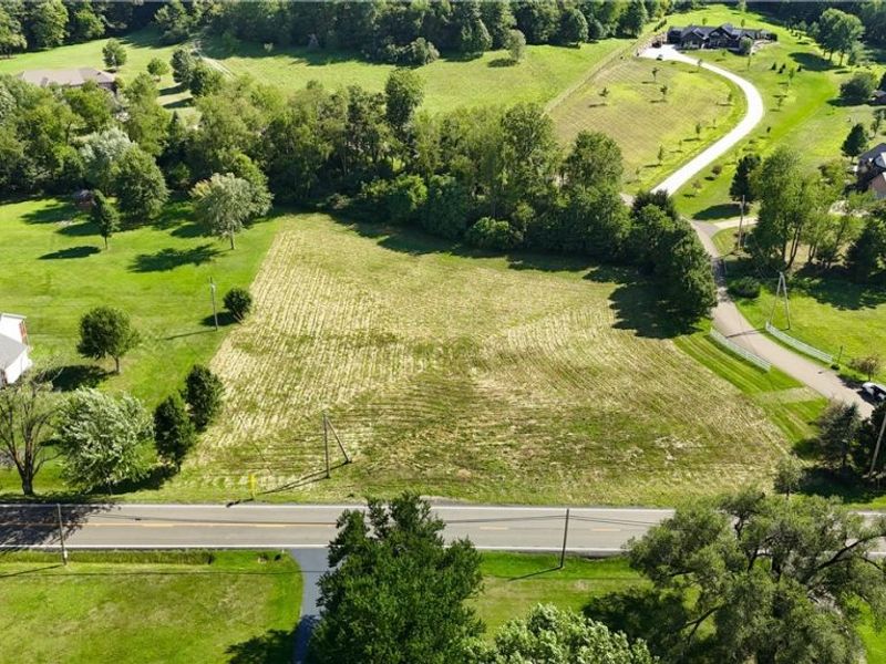 3186 SR-516, Dover, OH 44622 Photo 4