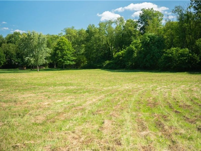 3186 SR-516, Dover, OH 44622 Photo 9
