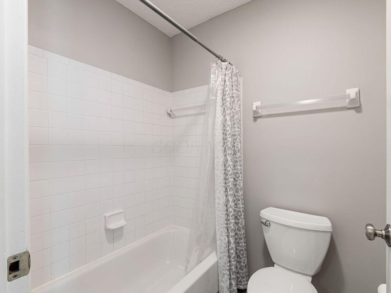 5940 Glen Village Drive, Dublin, OH 43016 Photo 37