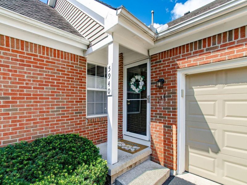 5940 Glen Village Drive, Dublin, OH 43016 Photo 8