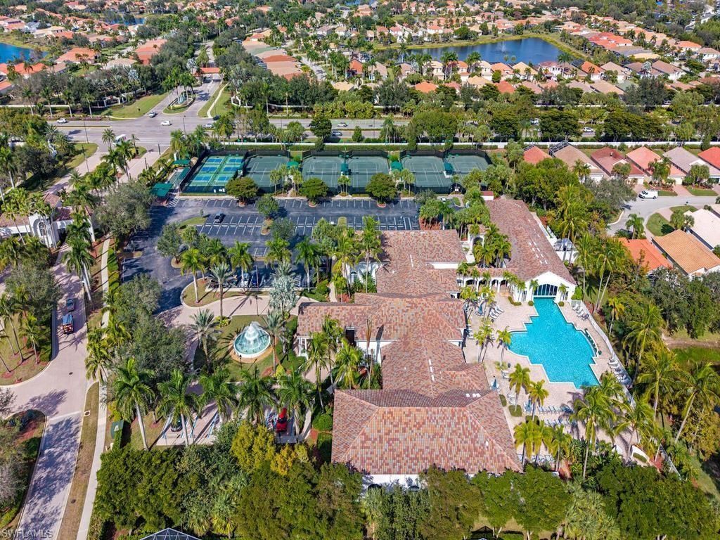 8901 Cascades Isle Blvd, Estero, FL 33928 Photo