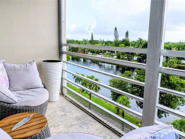 16850 S Glades Dr, Unit 5C, North Miami Beach, FL 33162