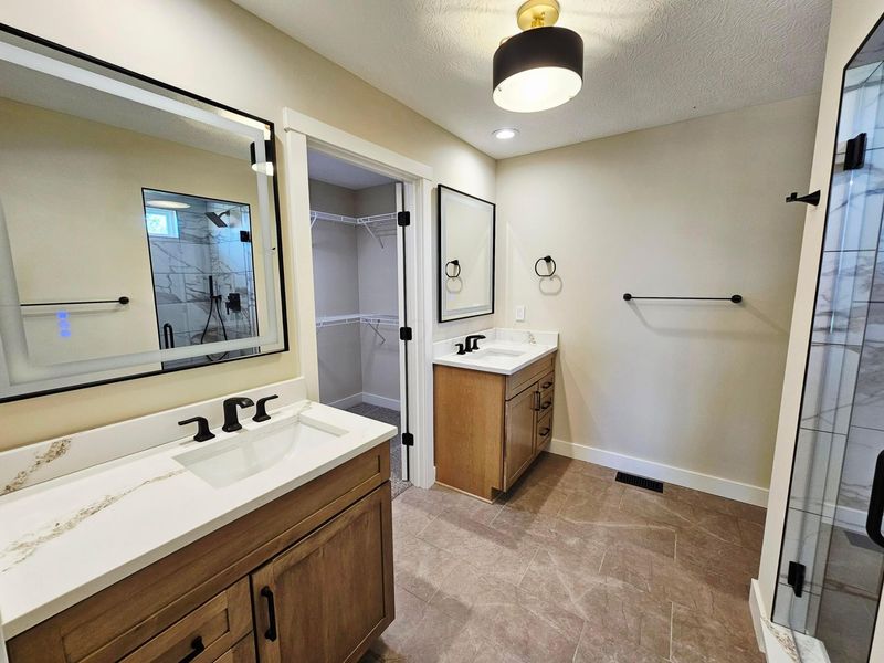 9960 Merchant Luttrell Road, Sabina, OH 45169 Photo 32