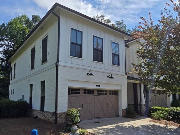 423 Johnson Court, Alpharetta, GA 30009