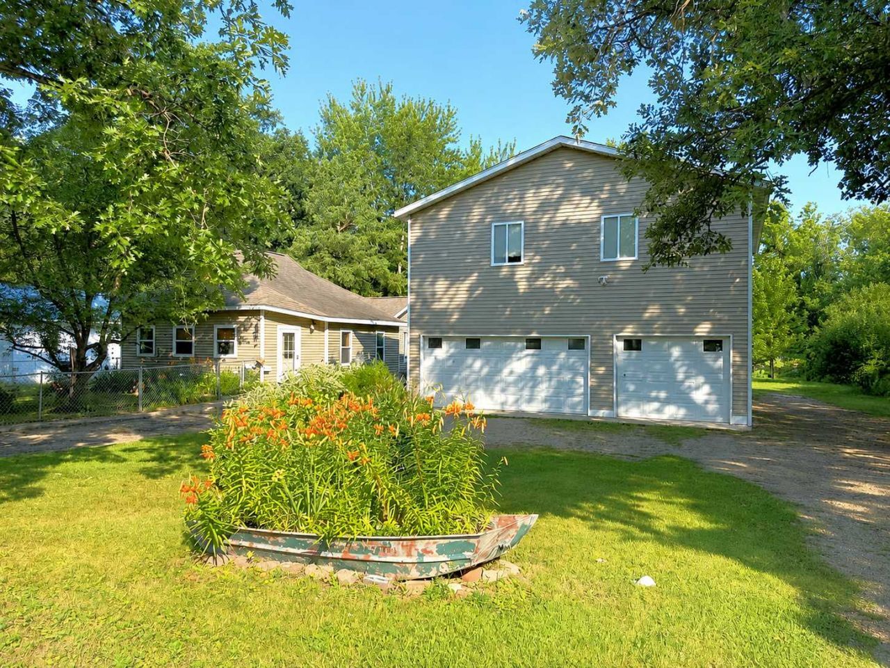 613 Cherry Avenue primary photo