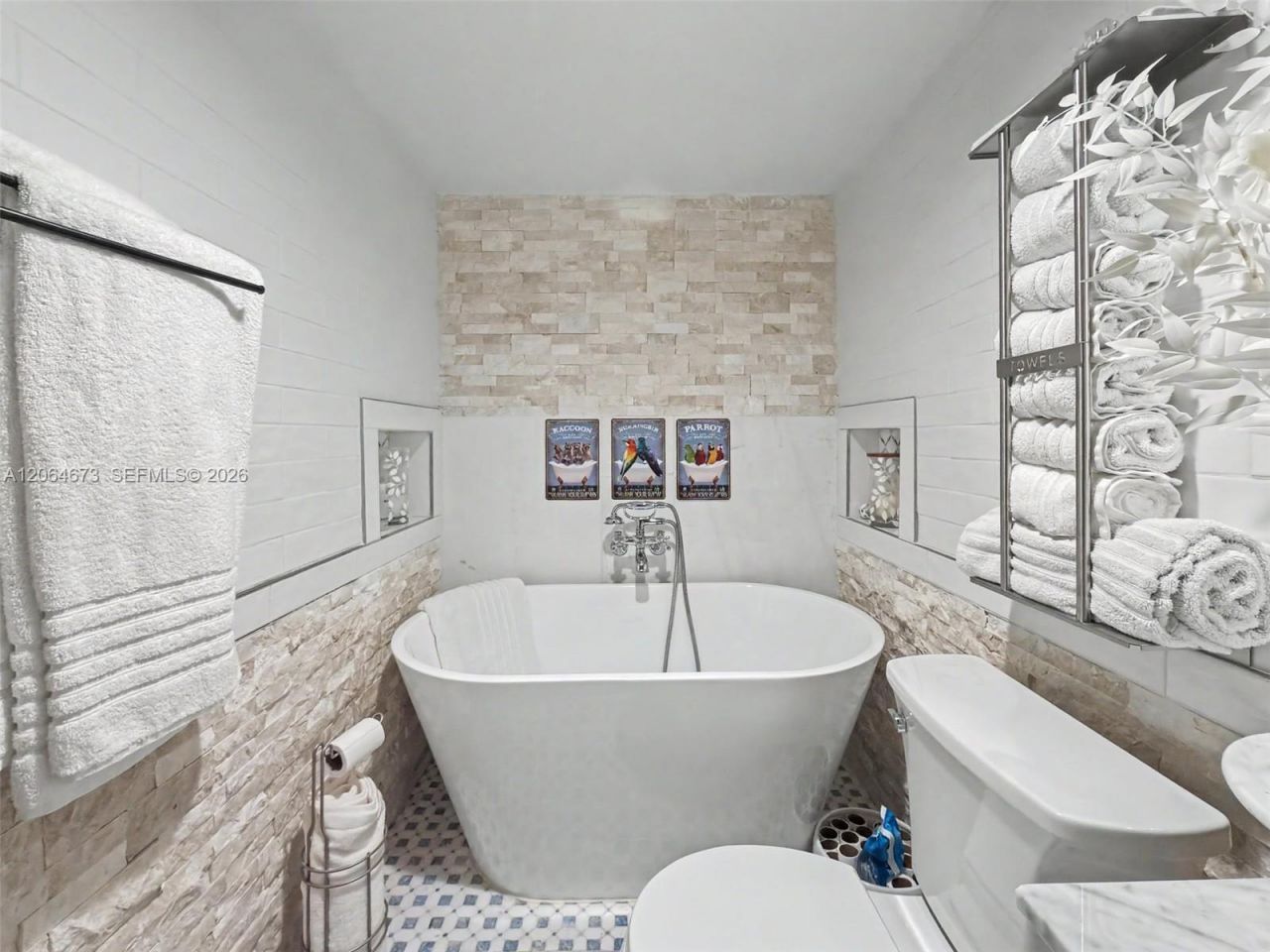 1820 S Treasure Dr, Unit 203D, North Bay Village, FL 33141 Photo
