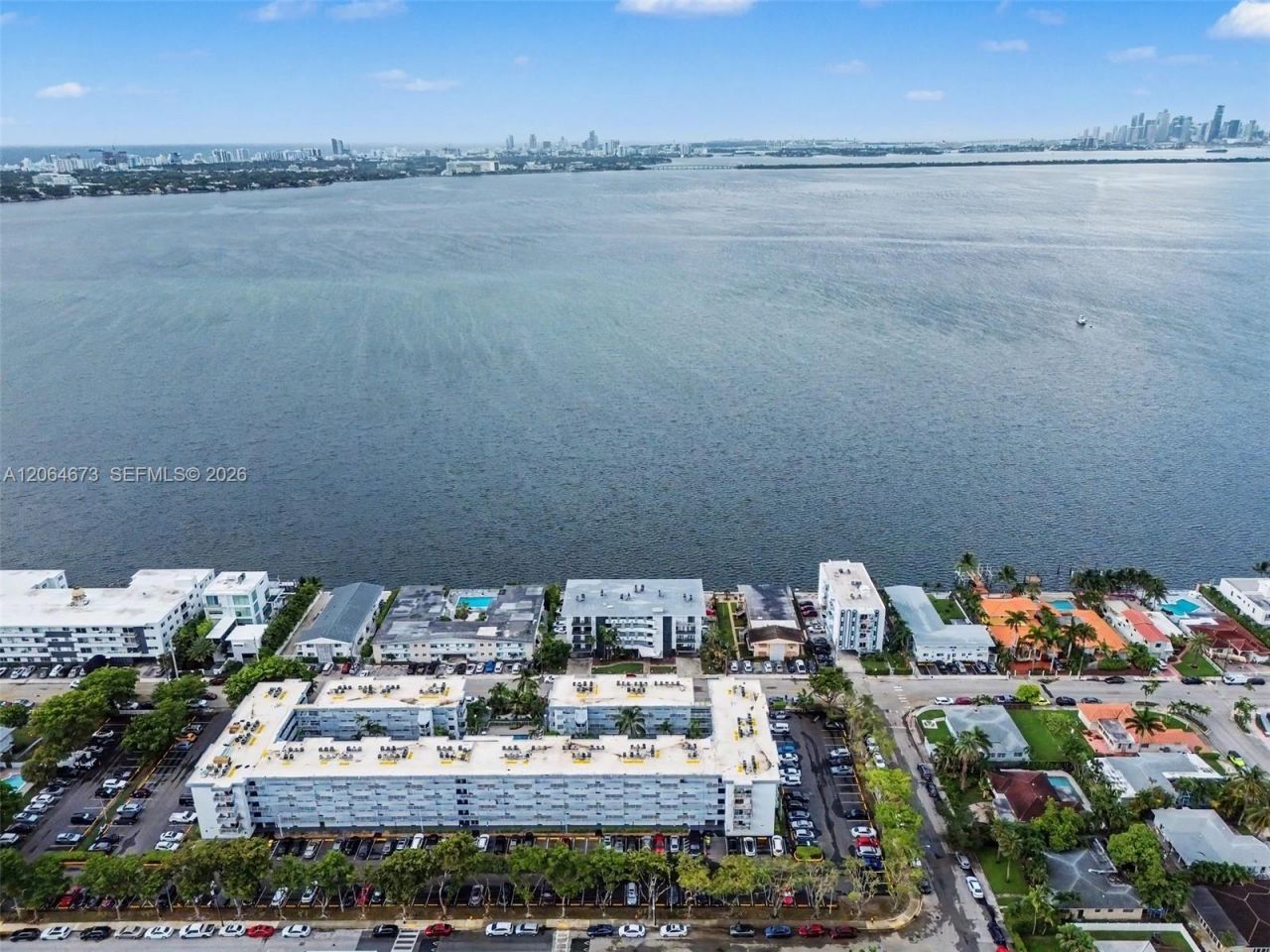 1820 S Treasure Dr, Unit 203D, North Bay Village, FL 33141 Photo