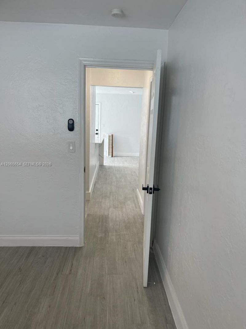 912 NE 5th St, Unit 912, Hallandale Beach, FL 33009 Photo