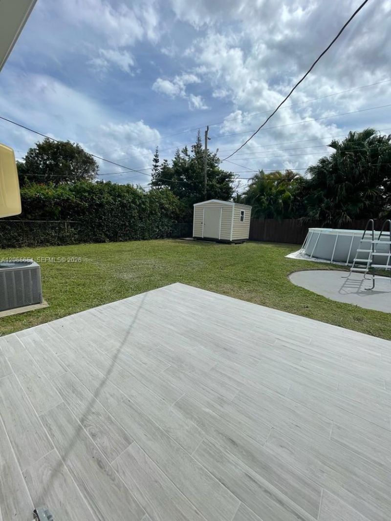 912 NE 5th St, Unit 912, Hallandale Beach, FL 33009 Photo