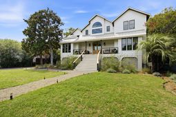 2918 Middle Street photo 4