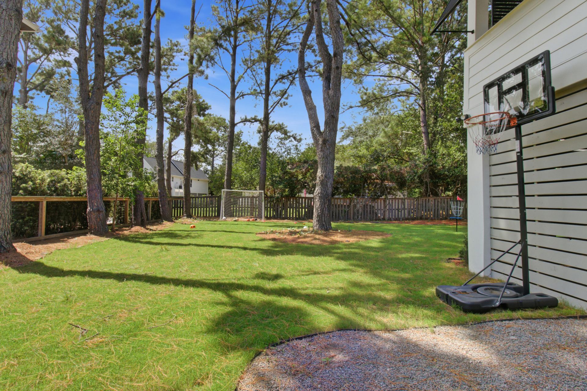 2918 Middle Street Photo 51