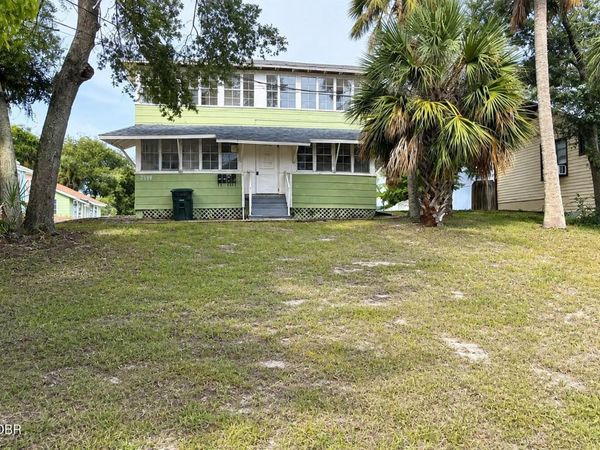308 N Peninsula Drive, Daytona Beach, FL 32118
