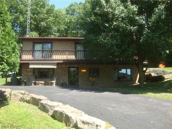 4285 Mineral City Zoar Road NE, Mineral City, OH 44656
