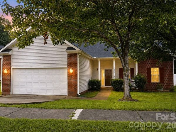 7632 Free Bird Avenue, Charlotte, NC 28216