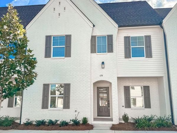 638 Cottage Grove Circle, Oxford, MS 38655