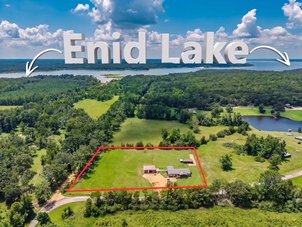 1852 County Road 41, Oakland, MS 38948