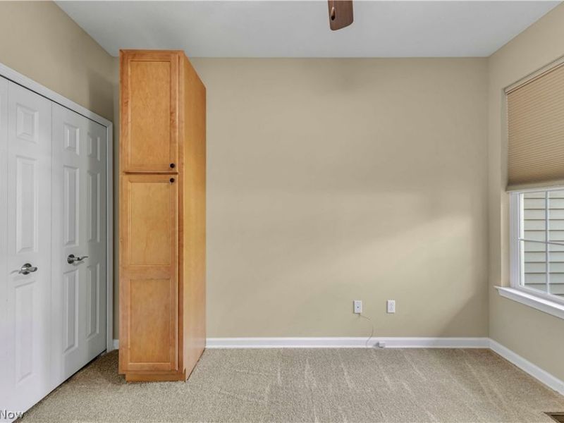 574 Hyannis Port Circle, Avon Lake, OH 44012 Photo 22