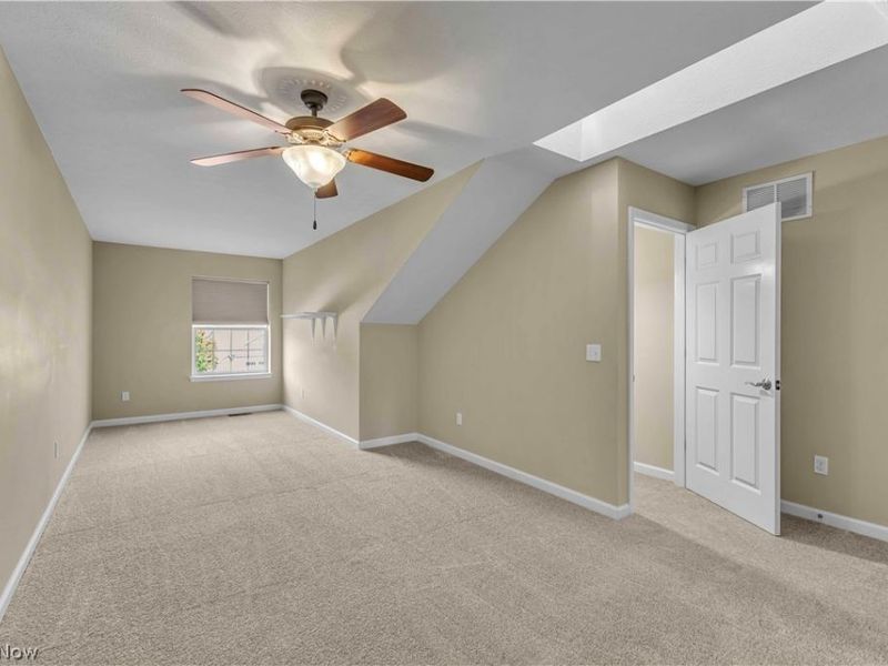 574 Hyannis Port Circle, Avon Lake, OH 44012 Photo 27