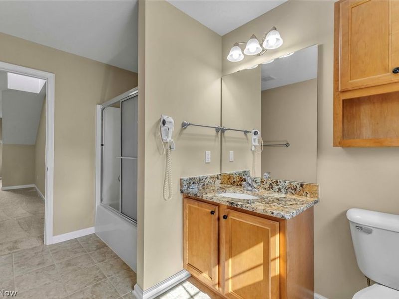 574 Hyannis Port Circle, Avon Lake, OH 44012 Photo 30