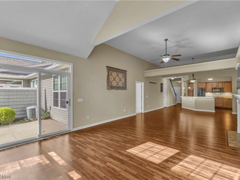 574 Hyannis Port Circle, Avon Lake, OH 44012 Photo 32