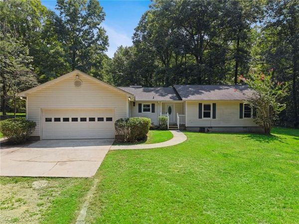330 Mackey Road , Mcdonough, GA 30252