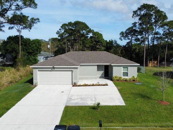 361 NW Friar Street, Port St. Lucie, FL 34983