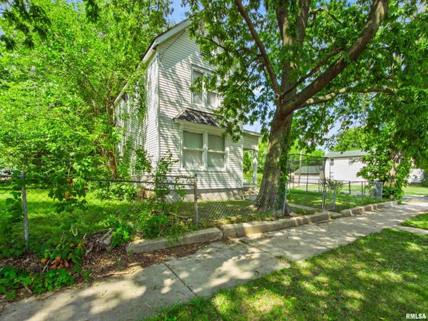 1203 W BUTLER Street, Peoria, IL 61605