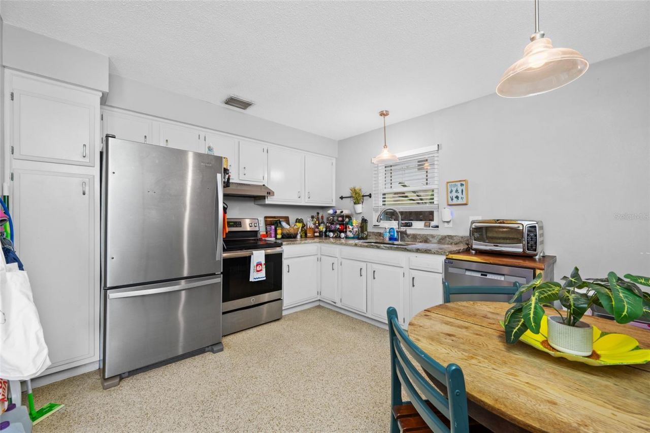 3935 11th Avenue N, Saint Petersburg, FL 33713 Photo