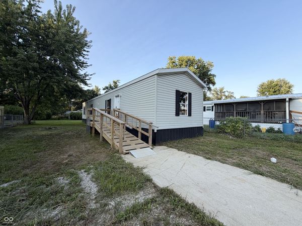 1026 Van Bibber Lake , Greencastle, IN 46135