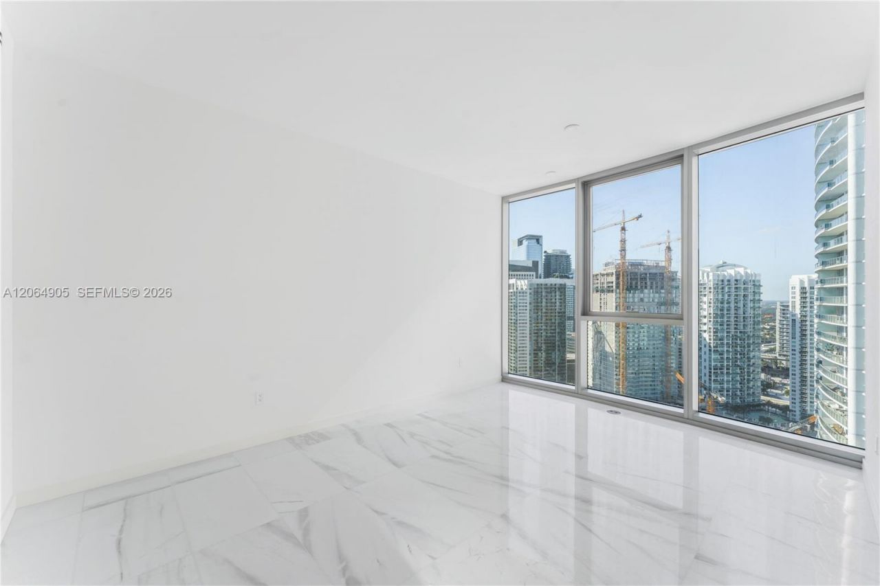 300 Biscayne Blvd Way , Unit 3507, Miami, FL 33131 Photo