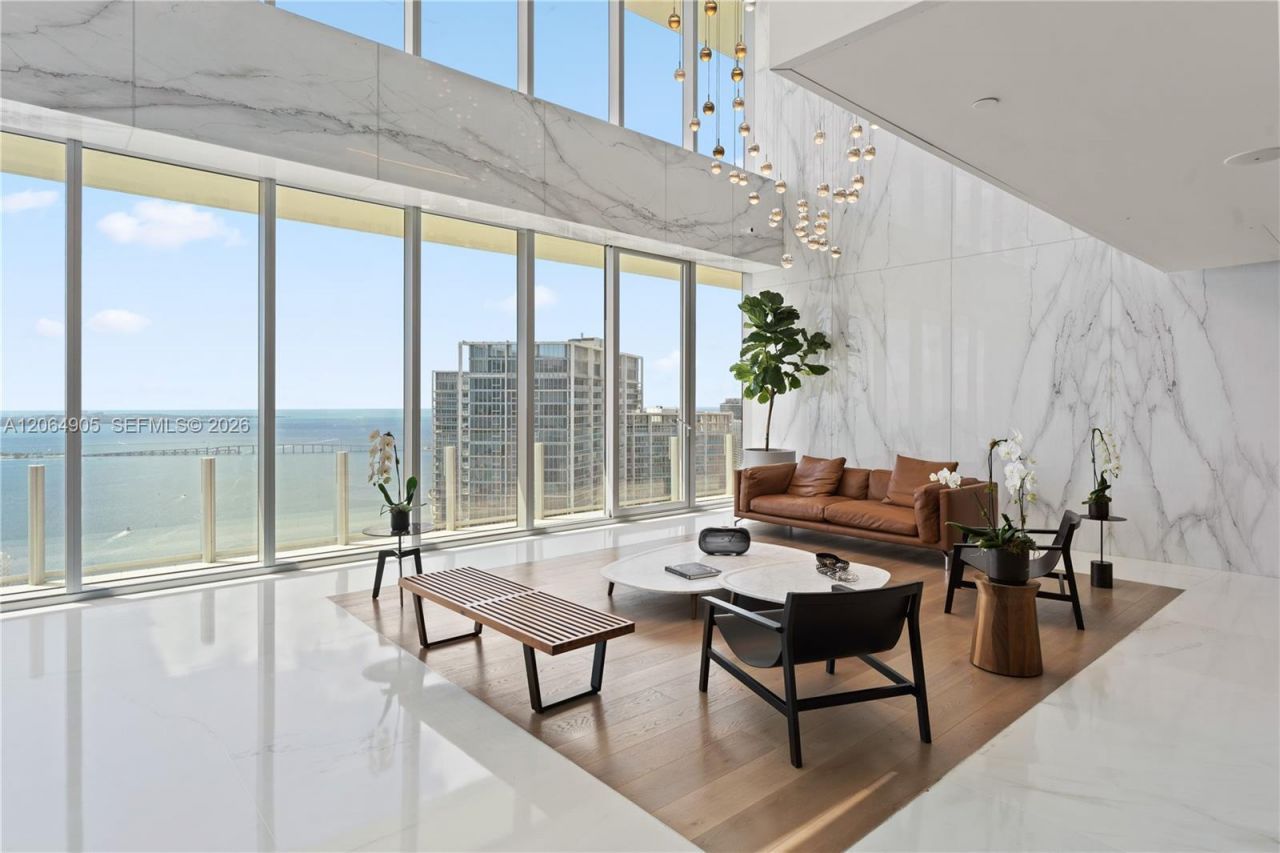 300 Biscayne Blvd Way , Unit 3507, Miami, FL 33131 Photo