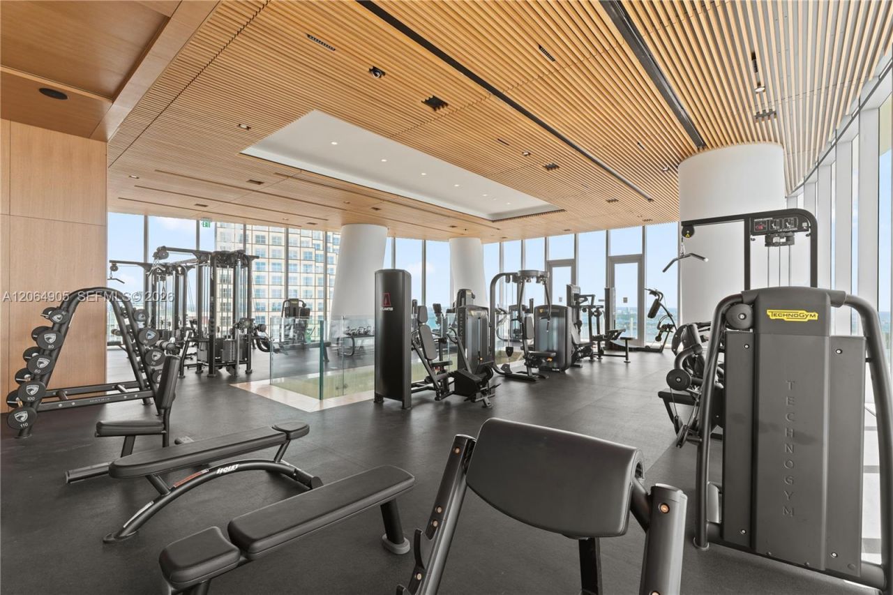 300 Biscayne Blvd Way , Unit 3507, Miami, FL 33131 Photo