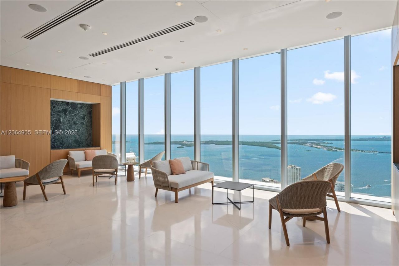 300 Biscayne Blvd Way , Unit 3507, Miami, FL 33131 Photo