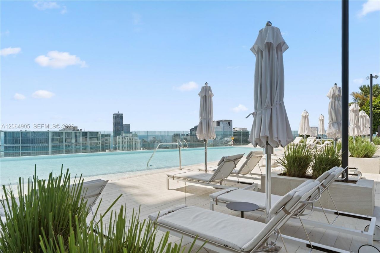 300 Biscayne Blvd Way , Unit 3507, Miami, FL 33131 Photo