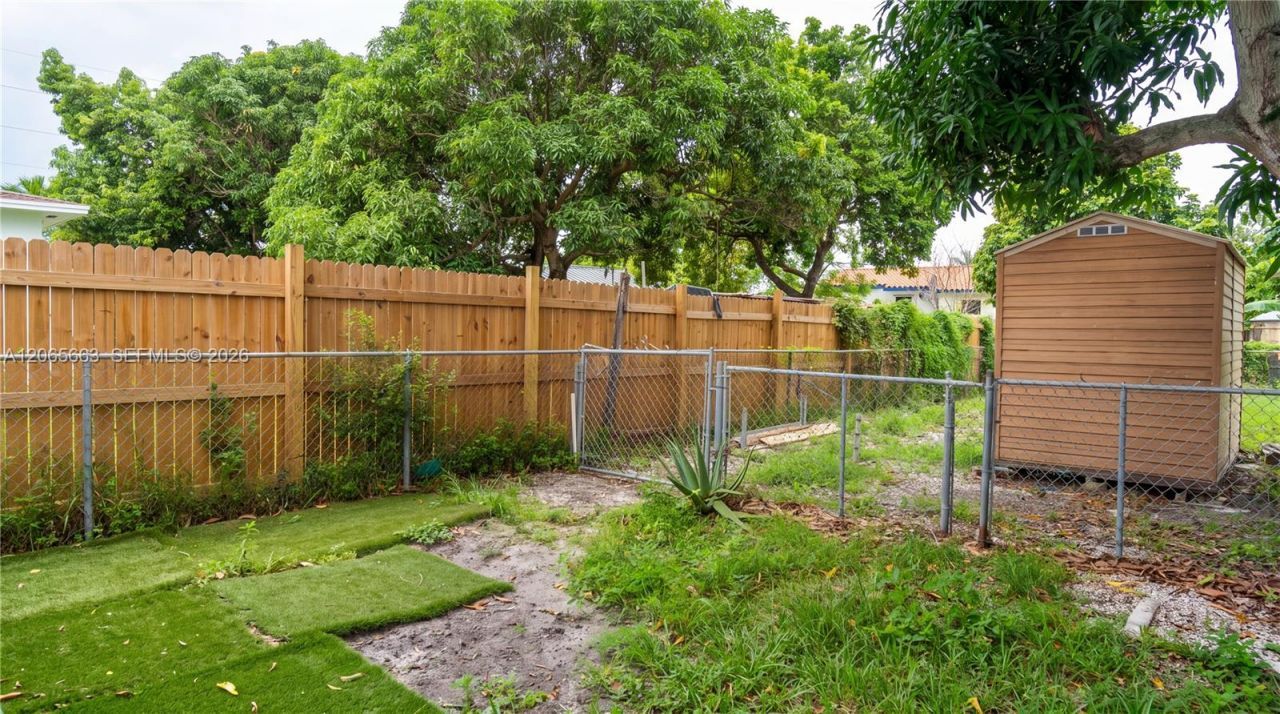 350 NW 58th Ave, Miami, FL 33126 Photo