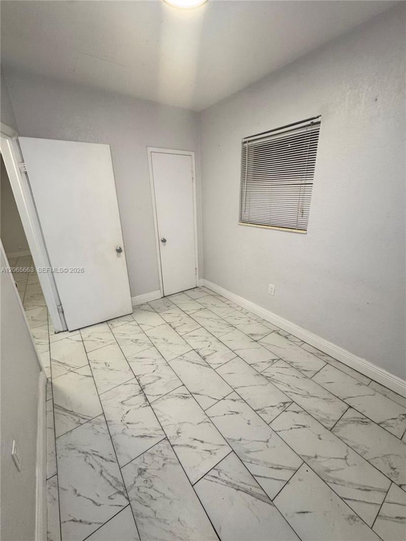 350 NW 58th Ave , Miami, FL 33126 Photo
