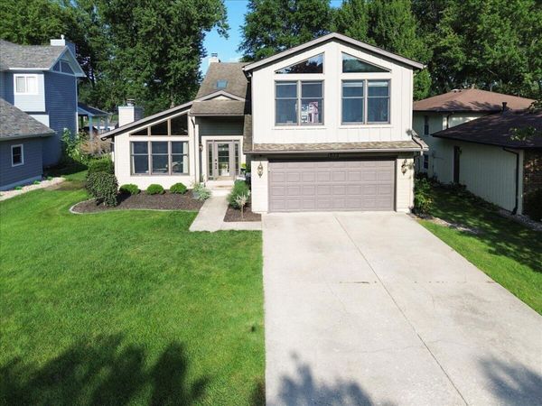 1833 Sandy Beach Drive, Crown Point, IN 46307