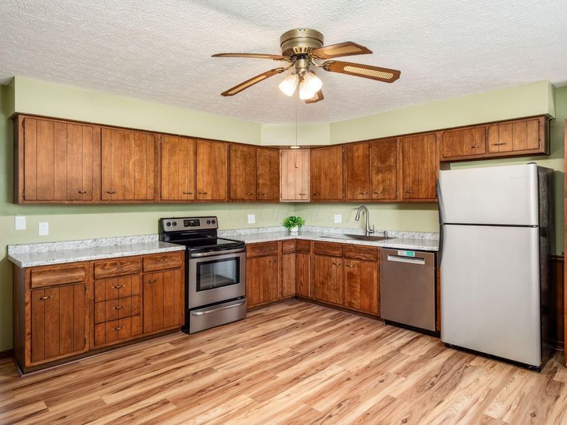 1748 Alpine Drive, Columbus, OH 43229 Photo 12
