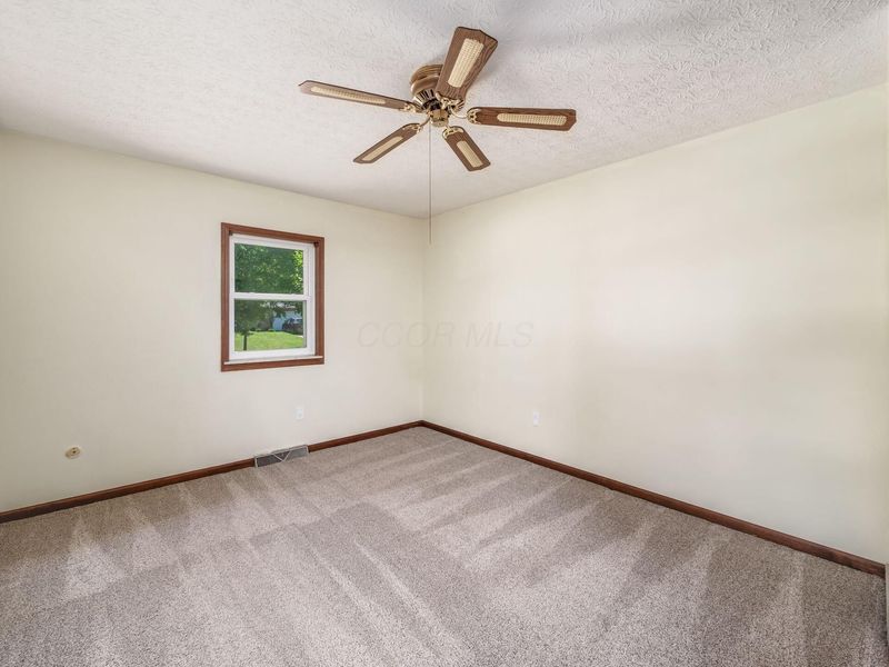 1748 Alpine Drive, Columbus, OH 43229 Photo 18
