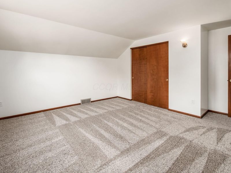 1748 Alpine Drive, Columbus, OH 43229 Photo 23