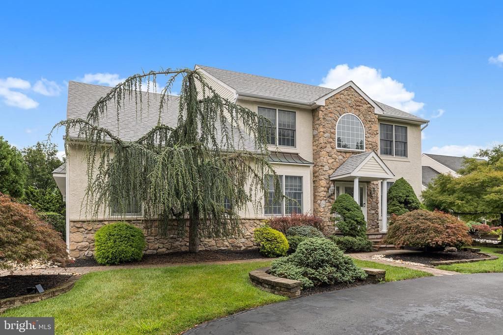 1495 CHARTER COURT, SOUTHAMPTON, PA 18966