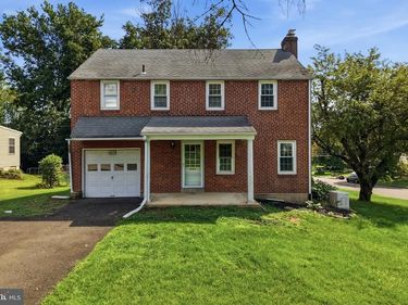 420 KINGSTON ROAD, ORELAND, PA 19075