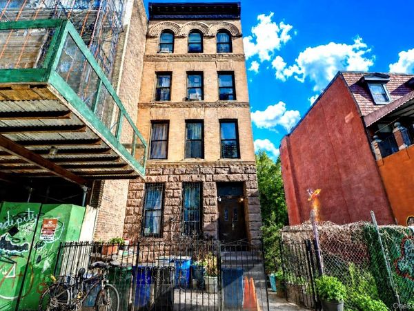 458 halsey street , Brooklyn, NY 11233