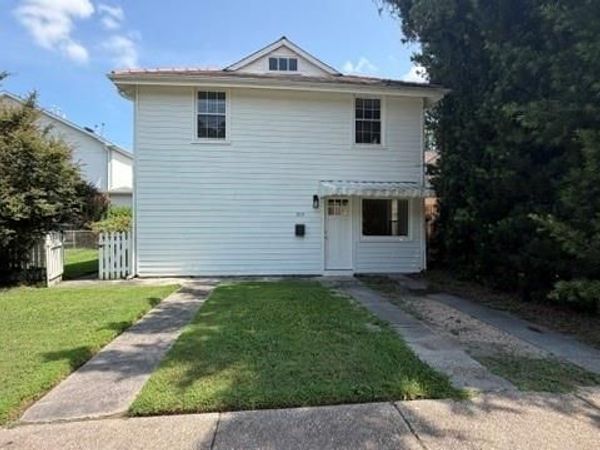 309 DUPLESSIS Street , Metairie, LA 70005