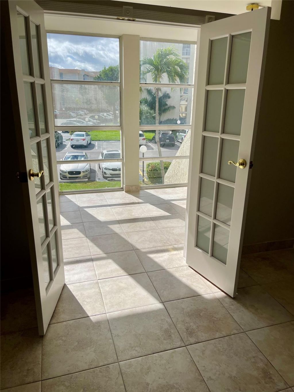 801 Three Islands Boulevard, Unit 214, Hallandale Beach, FL 33009 Photo
