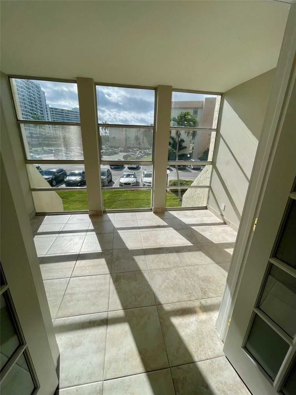 801 Three Islands Boulevard, Unit 214, Hallandale Beach, FL 33009 Photo