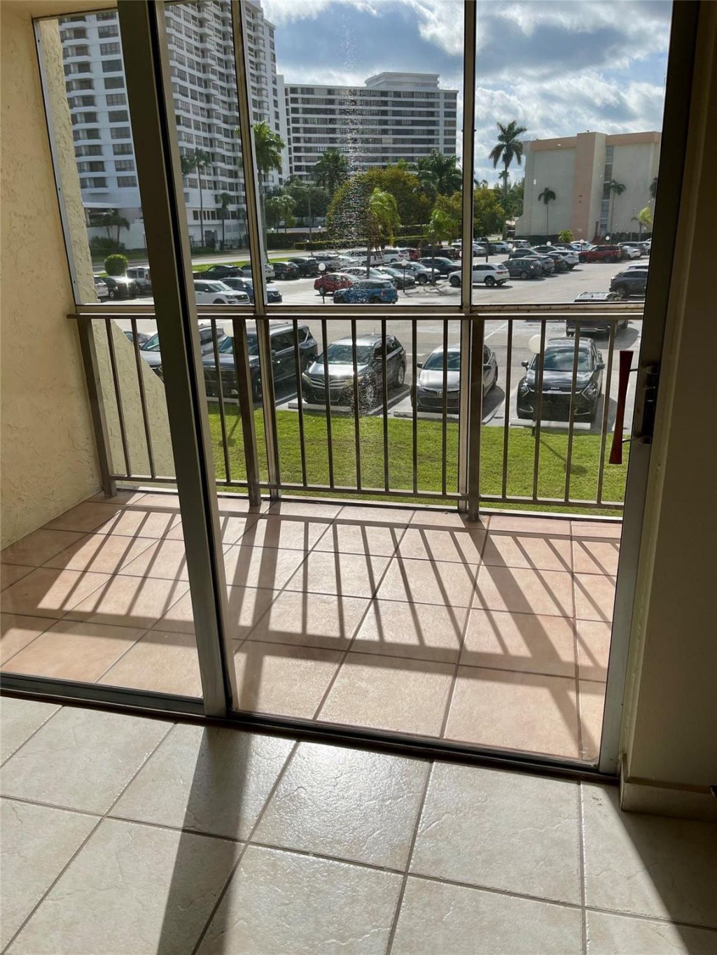 801 Three Islands Boulevard, Unit 214, Hallandale Beach, FL 33009 Photo