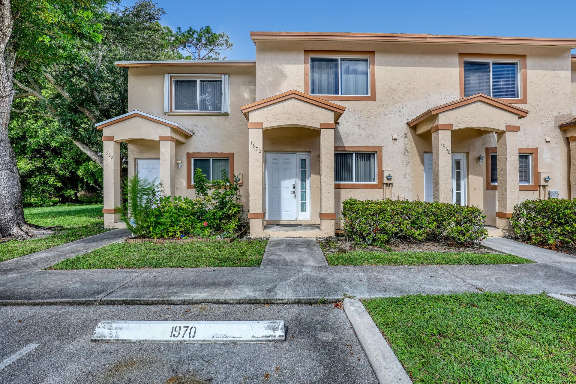 1970 Lakeview Drive W, Royal Palm Beach, FL 33411 Photo