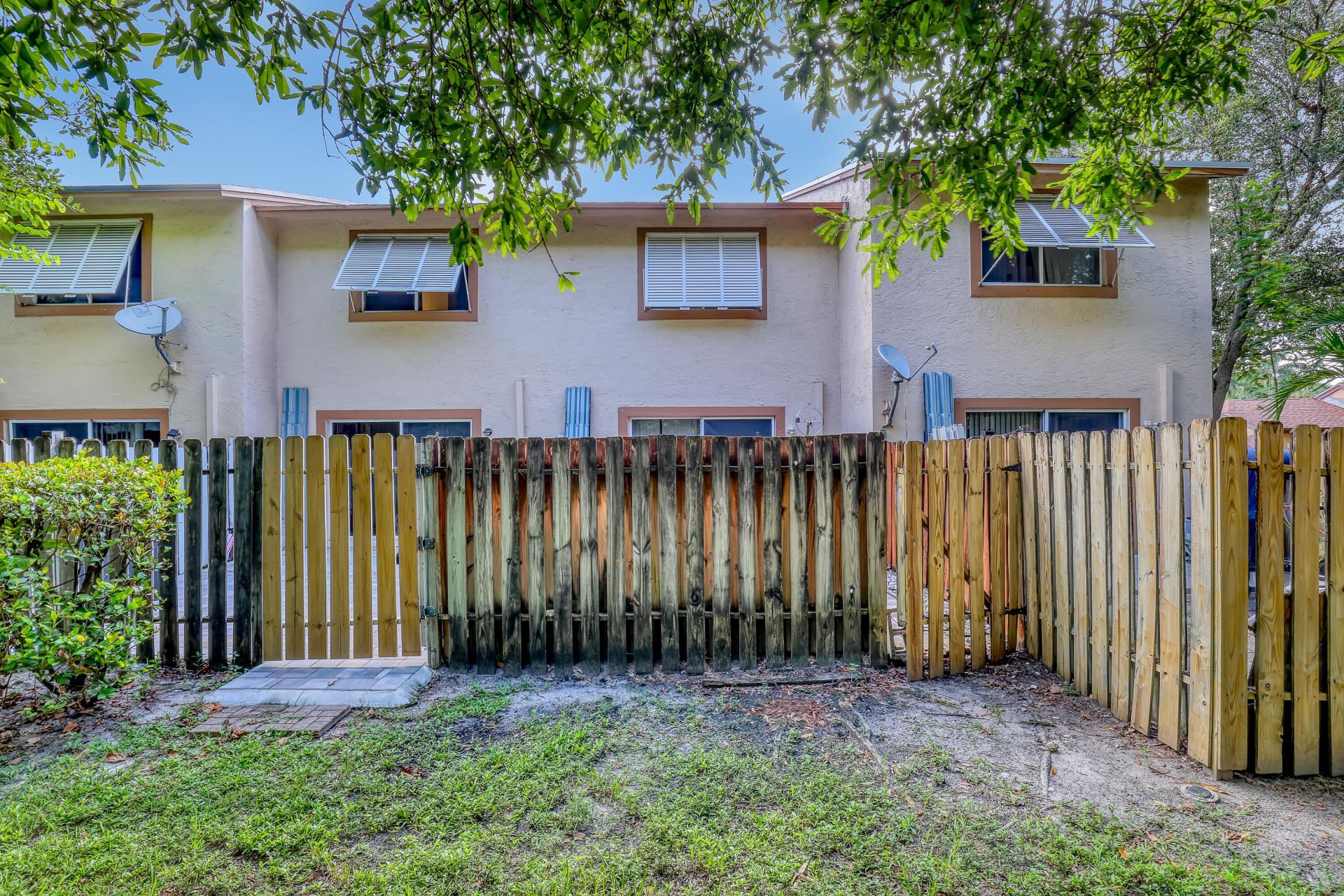 1970 Lakeview Drive W, Royal Palm Beach, FL 33411 Photo