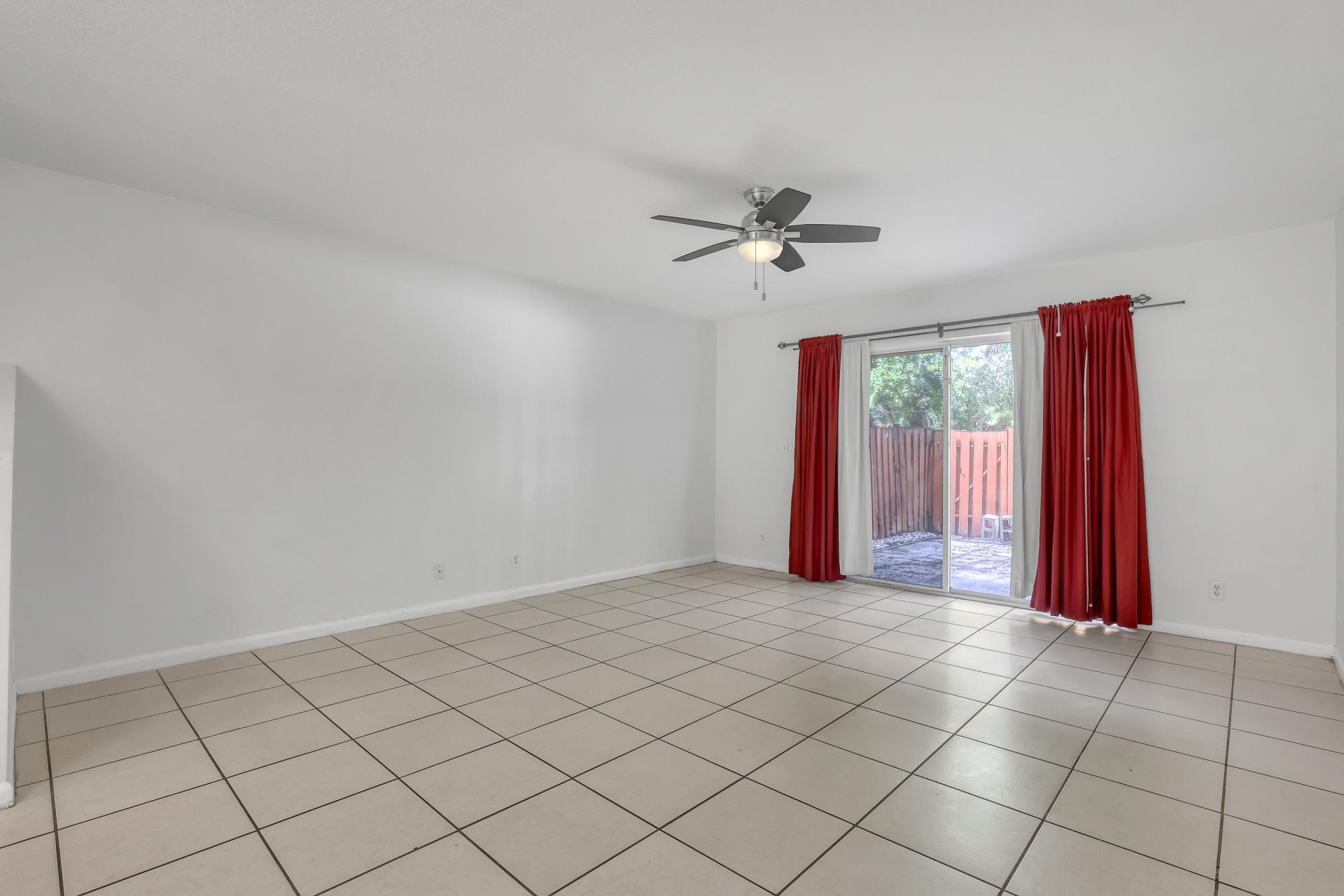 1970 Lakeview Drive W, Royal Palm Beach, FL 33411 Photo
